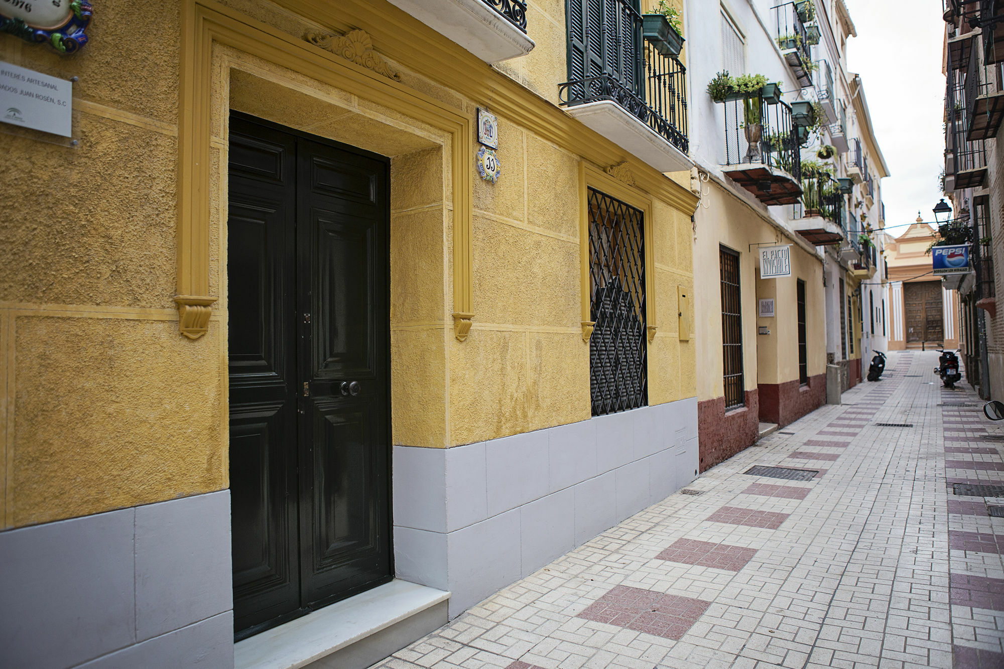 Hello Malaga Flat Delicias Lejlighed Eksteriør billede